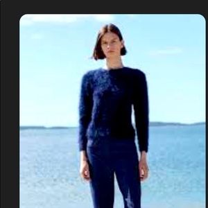 VIP fur pullover NWT